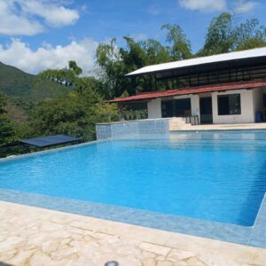 Finca de Recreo en Barbosa Hatillo | Cerca a la Calle Principal