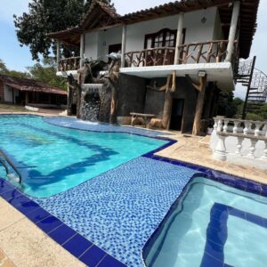 Finca en Sopetrán a Borde de Carretera | A 5 Minutos del Parque