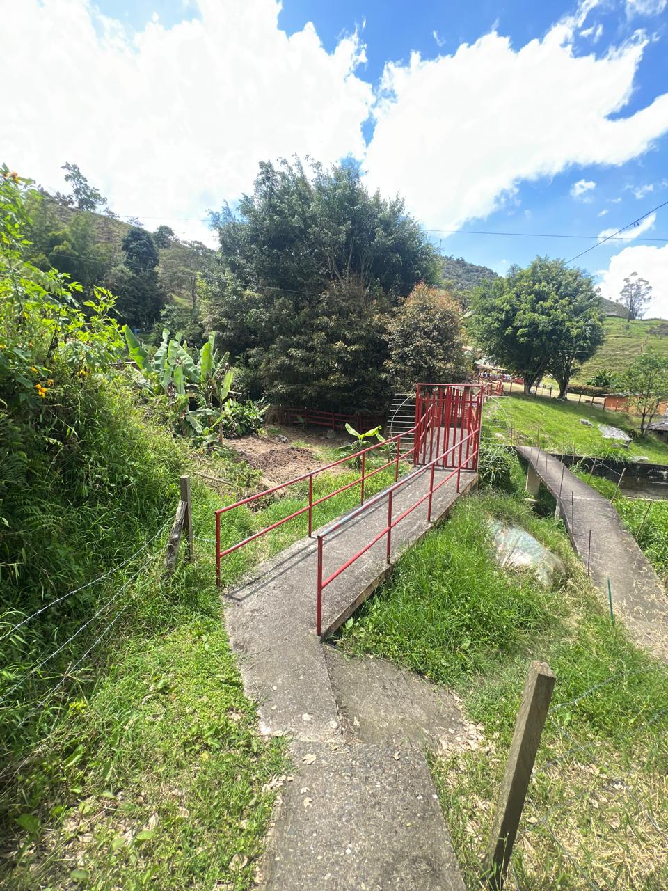 Finca en Barbosa a Borde de Carretera | Antioquia - Image 9